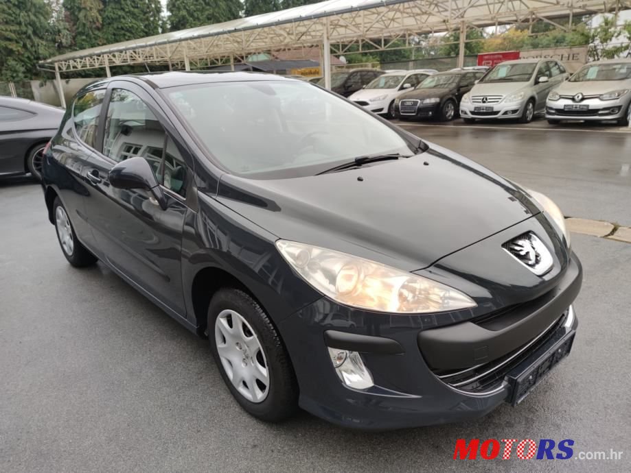 2009' Peugeot 308 photo #2