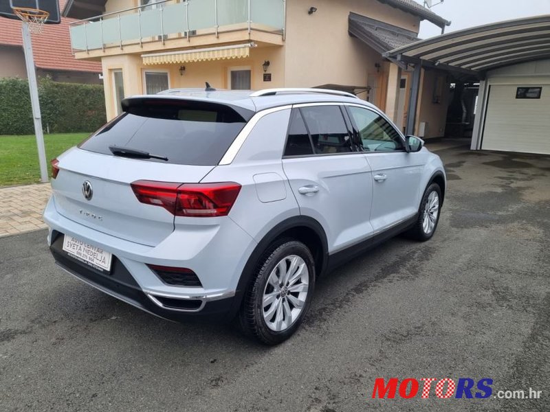 2019' Volkswagen T-Roc photo #5