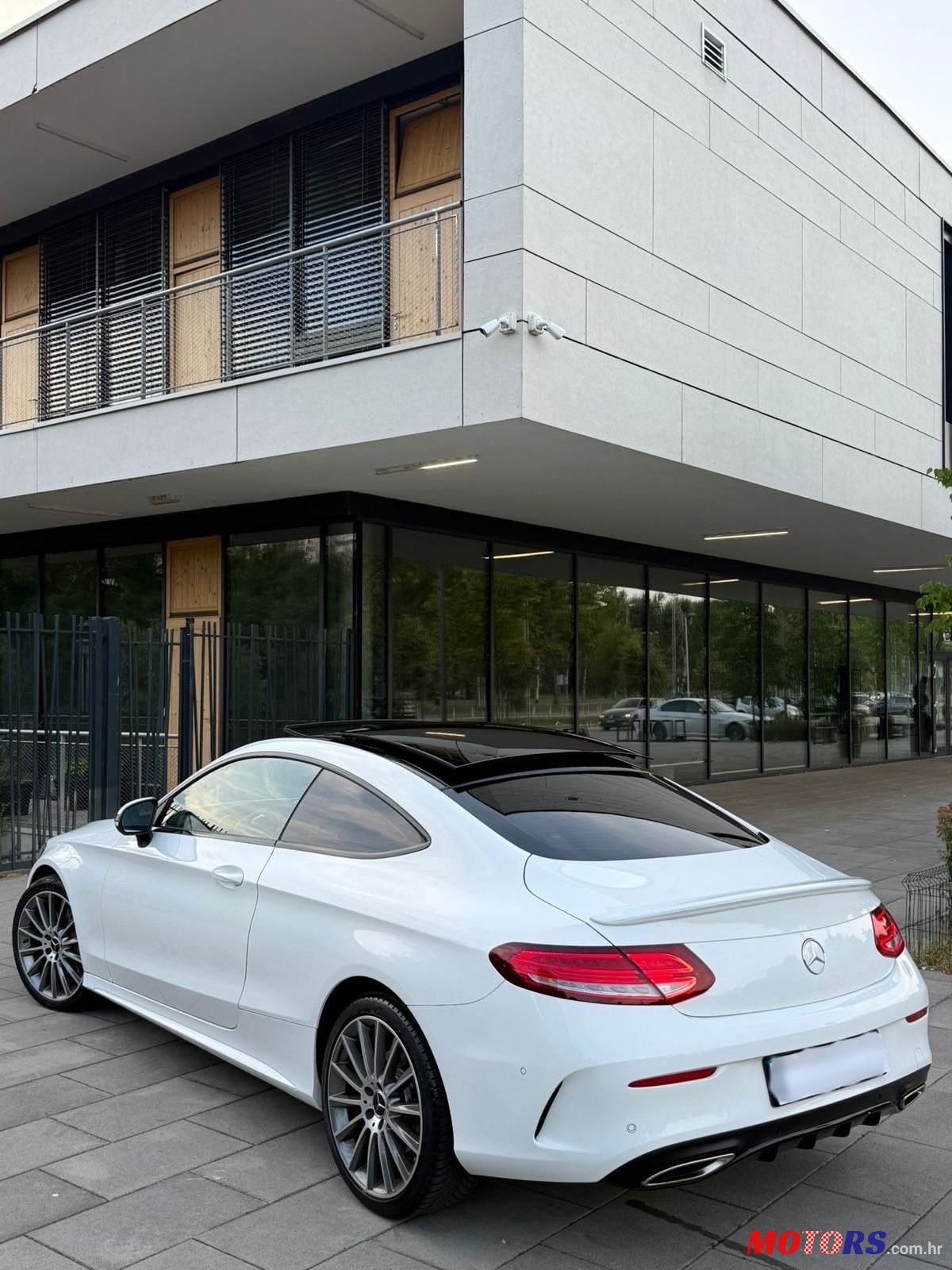 2016' Mercedes-Benz C-Klasa 250 photo #3