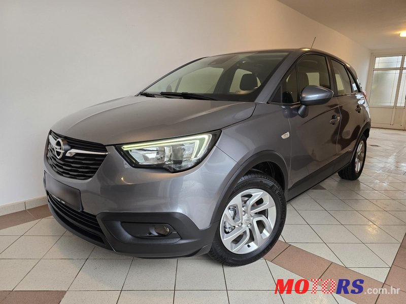 2018' Opel Crossland 1,2 photo #1