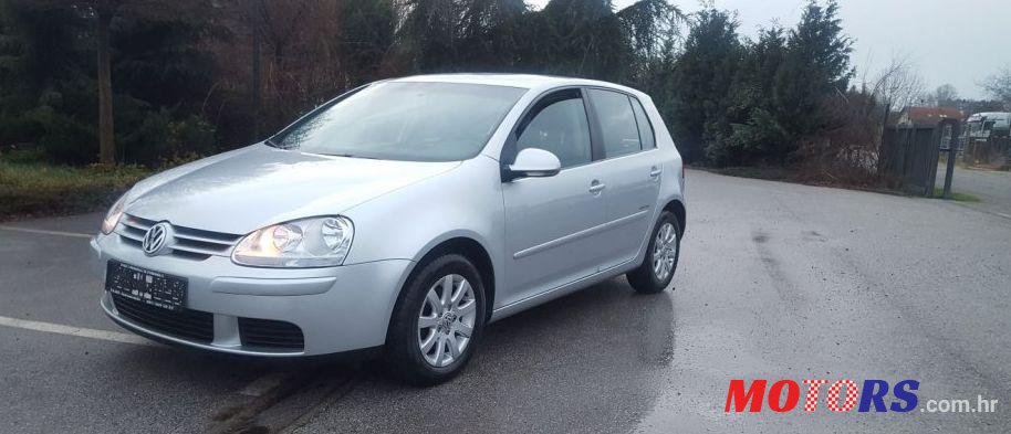2008' Volkswagen Golf V 1,9 Tdi photo #2