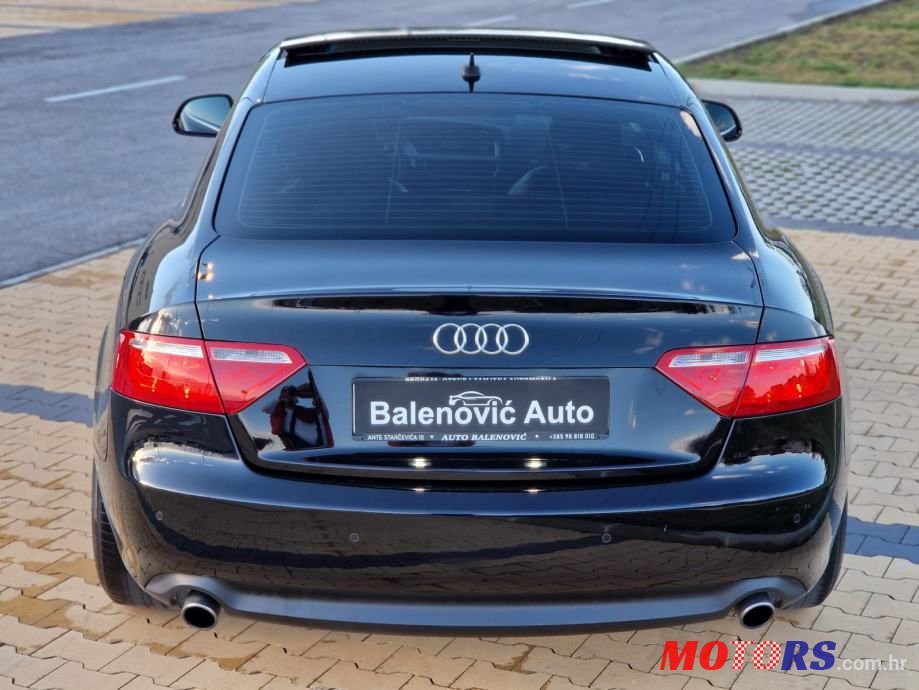 2009' Audi A5 Coupe photo #4