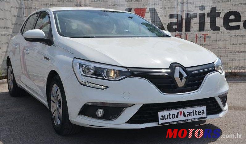 2017' Renault Megane Dci 90 photo #1