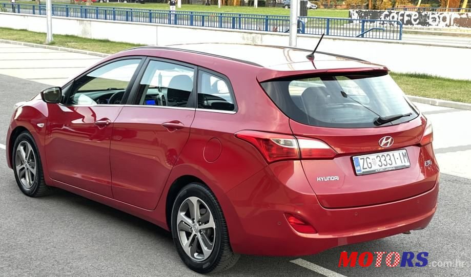2016' Hyundai i30 photo #3