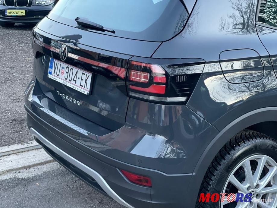 2021' Volkswagen T-Cross 1,0 Tsi photo #3