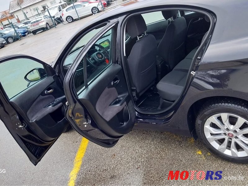 2017' Fiat Tipo 1.6 Jtd photo #2