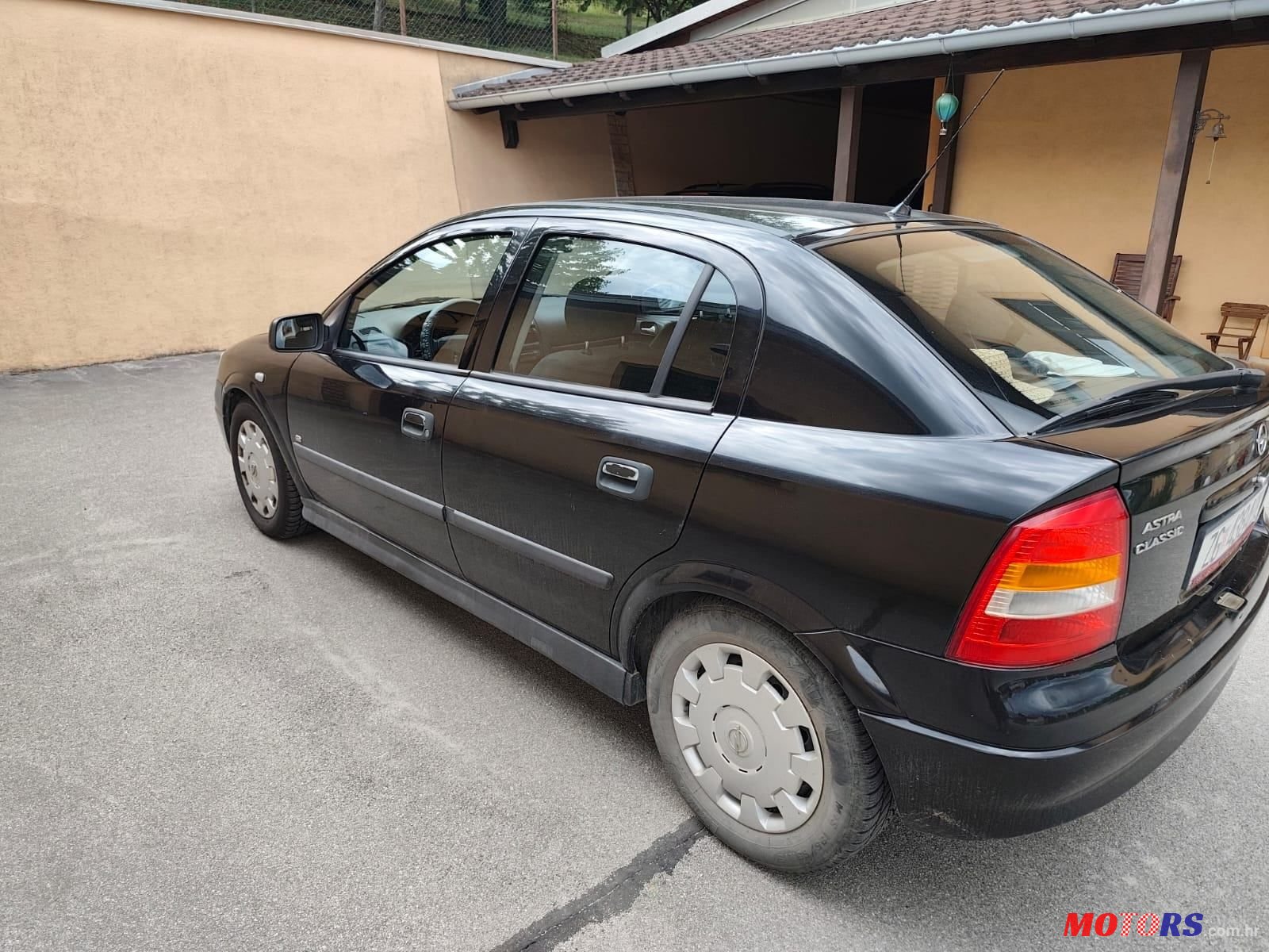 2009' Opel Astra 1,6 16V photo #4