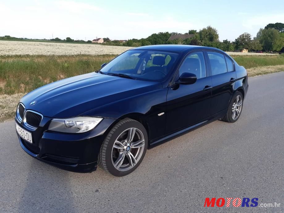 2010' BMW Serija 3 316D photo #2