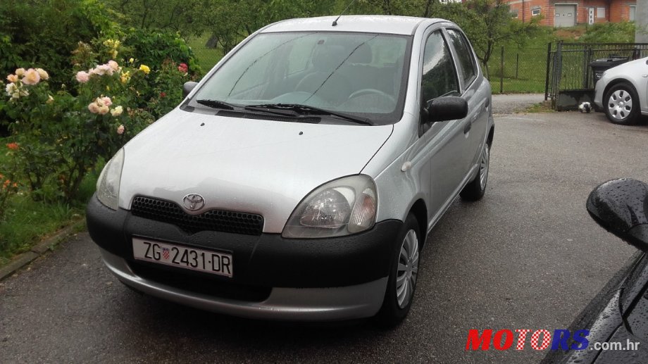 1999' Toyota Yaris photo #1