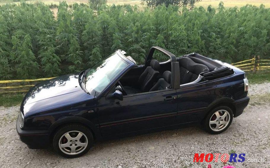 1997' Volkswagen Golf Cabrio photo #1