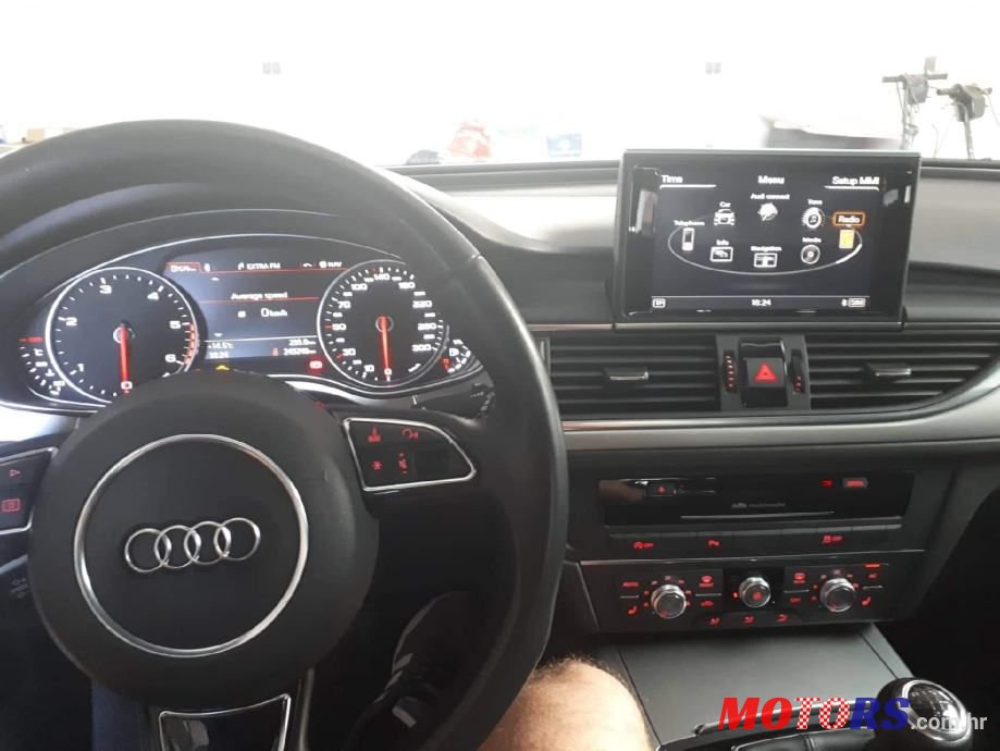 2013' Audi A6 Avant photo #4