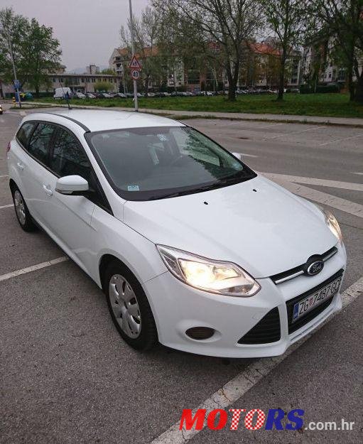 2012' Ford Focus Karavan photo #2