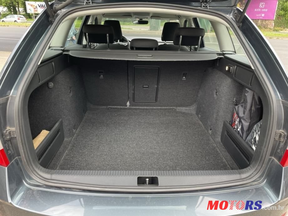 2017' Skoda Octavia Combi photo #6