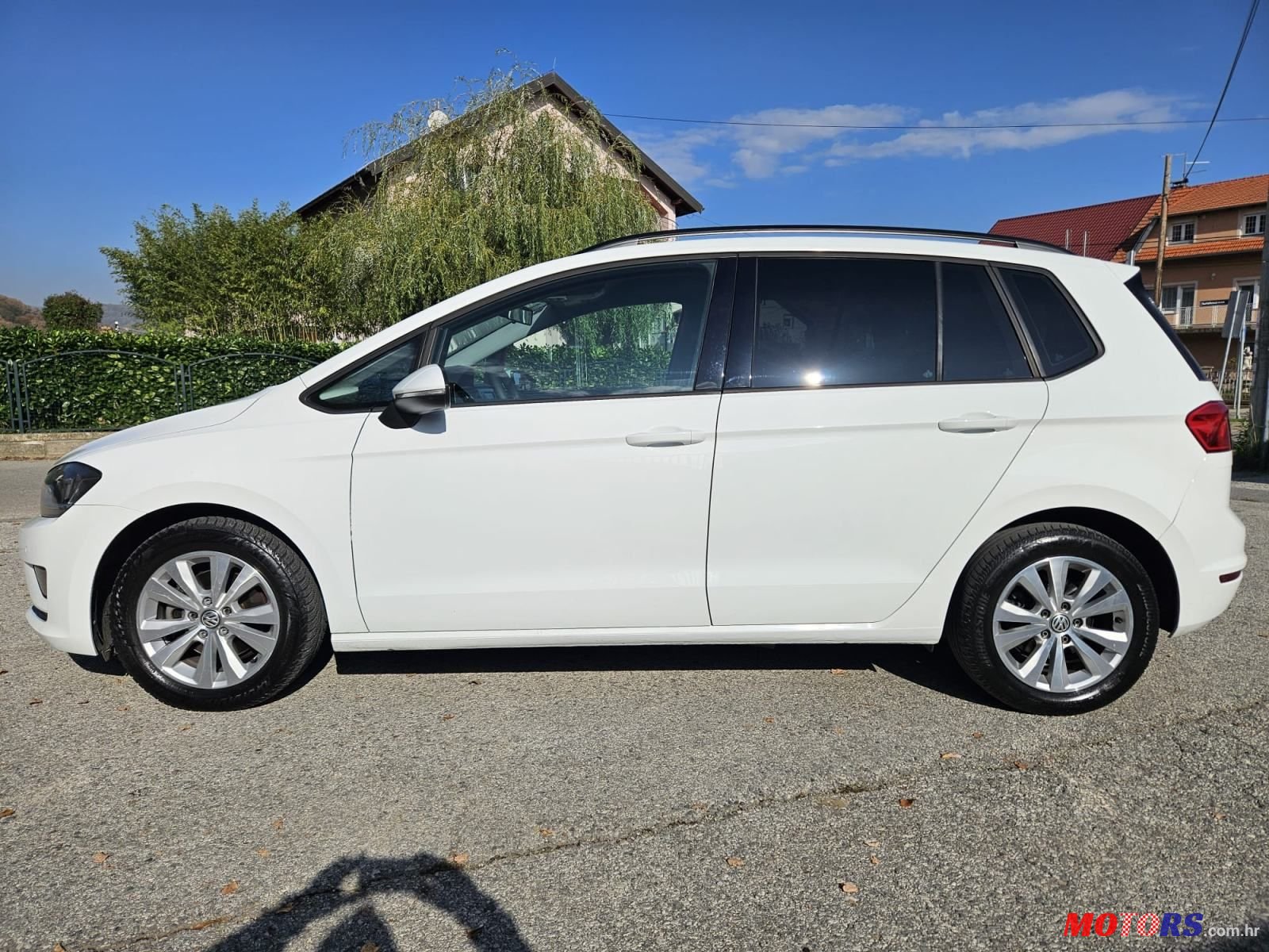 2017' Volkswagen Golf VII photo #3