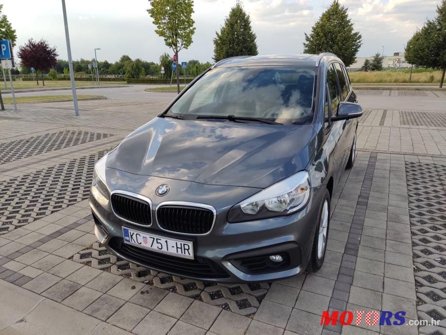2016' BMW Serija 2 Gran Tourer 216D photo #5