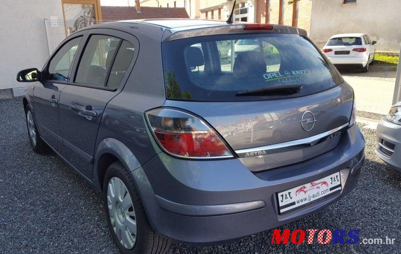 2007' Opel Astra 1,4 photo #1