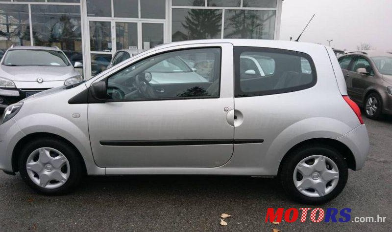 2011' Renault Twingo 1,5 Dci photo #1