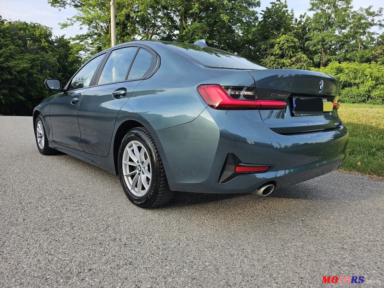 2020' BMW Serija 3 318D photo #6