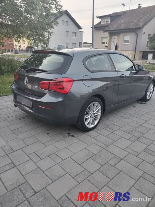 2017' BMW Serija 1 118D photo #5