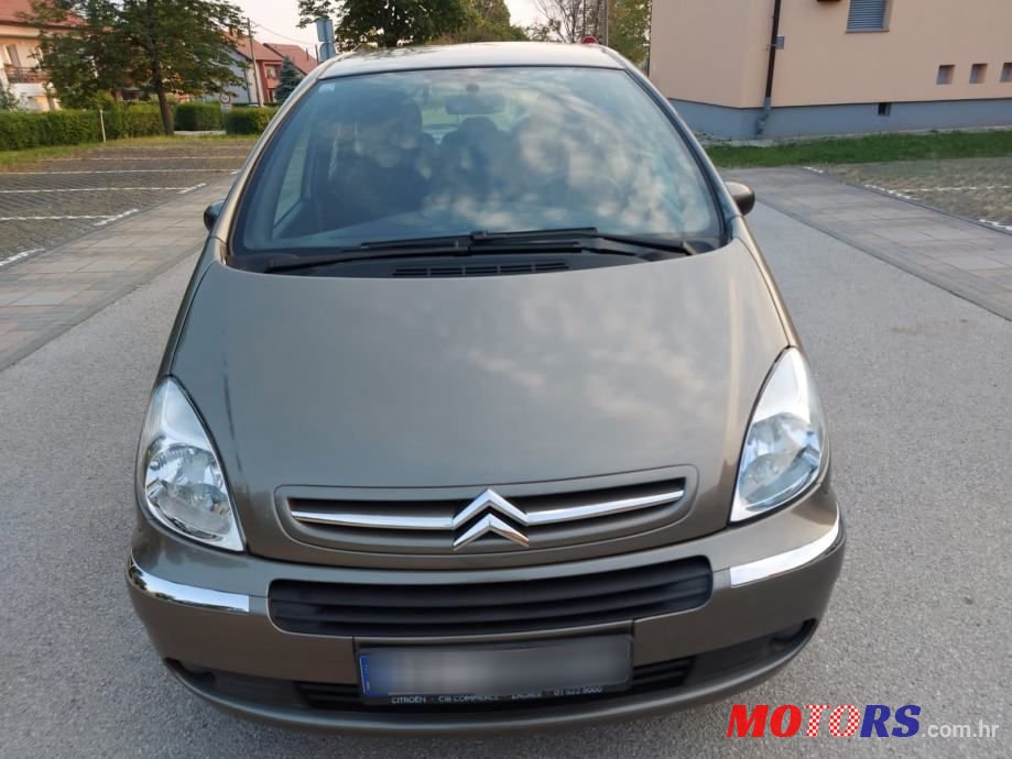 2009' Citroen Xsara Picasso 1,6 I photo #3