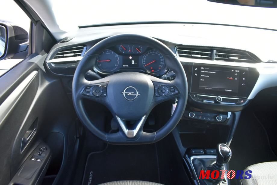 2020' Opel Corsa 1.5 Cdti Edition photo #4