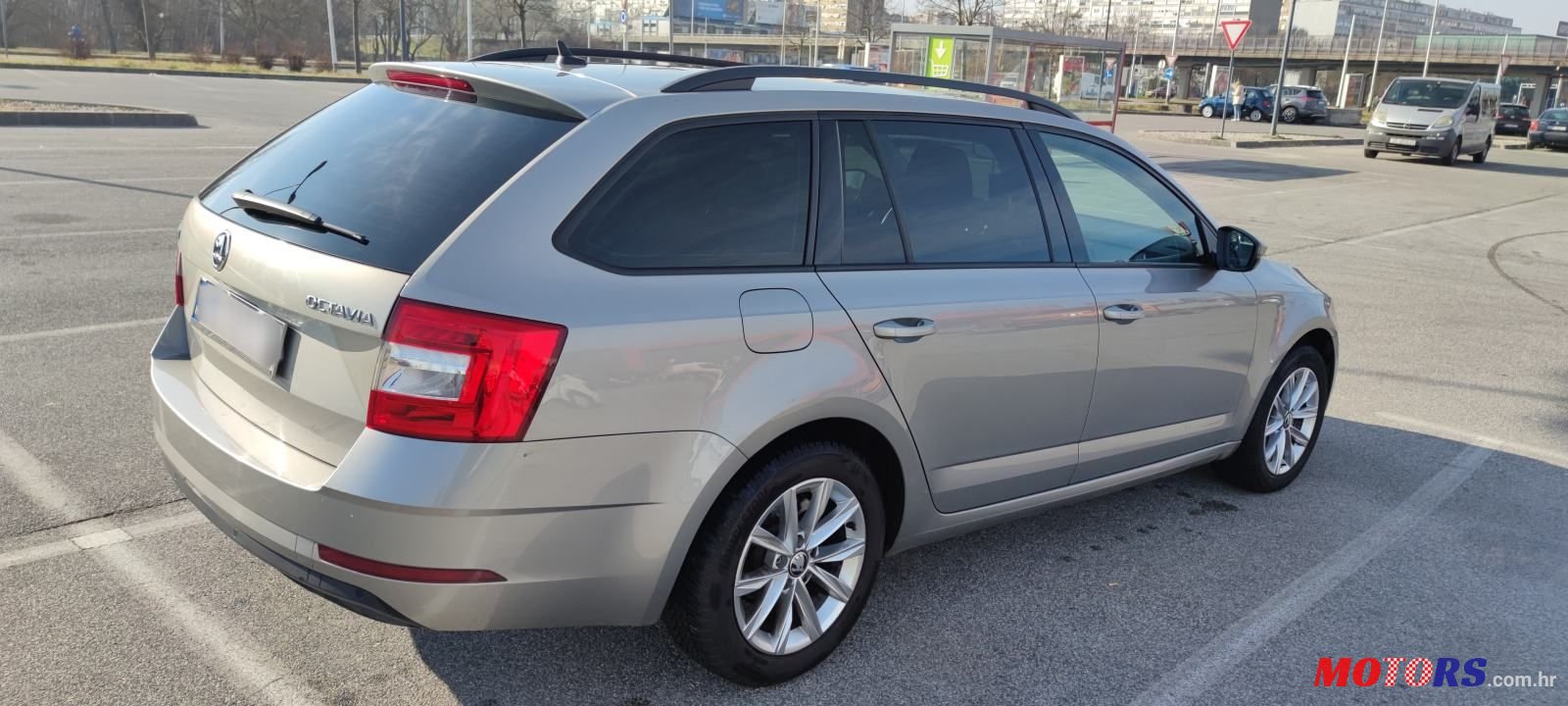2019' Skoda Octavia Combi photo #6