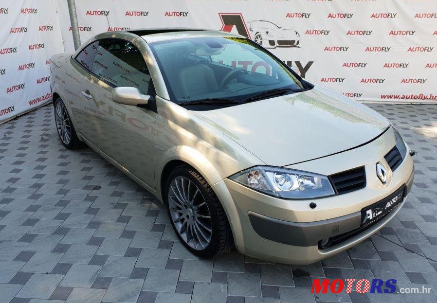 2005' Renault Megane Cabriolet photo #1