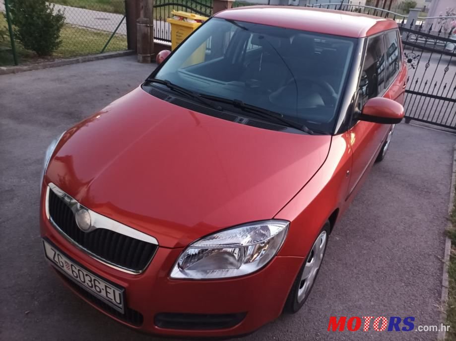2008' Skoda Fabia 1,2 photo #2