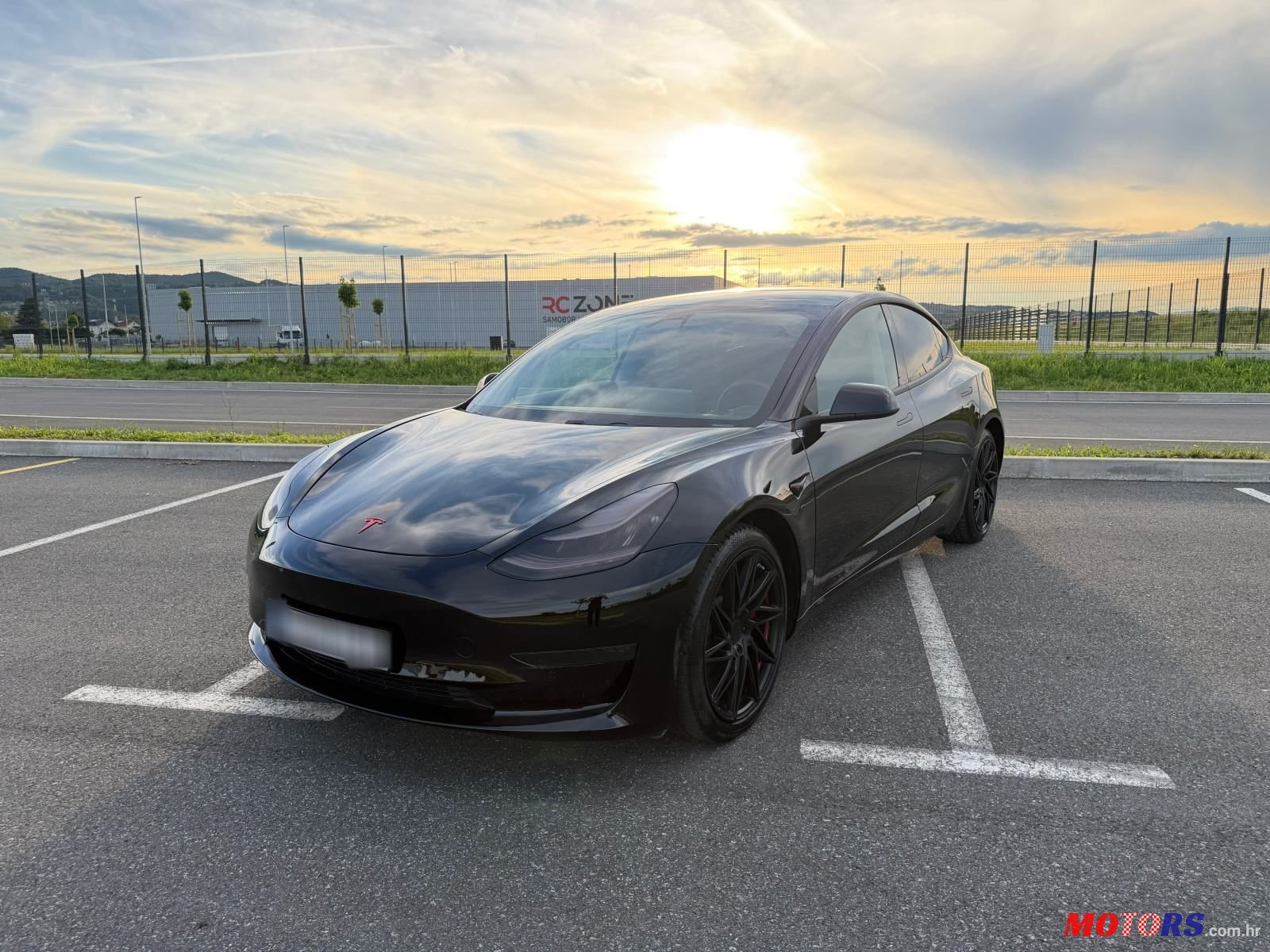 2020' Tesla Model 3 Performance photo #1