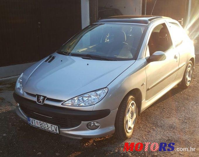 2004' Peugeot 206 206 1,4 Hdi photo #3