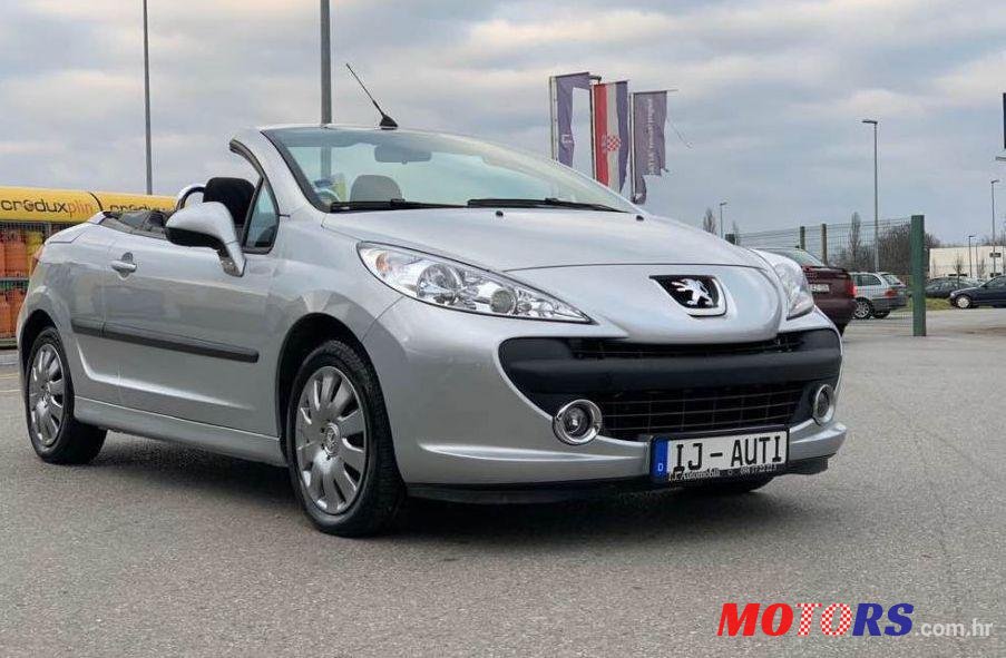 2007' Peugeot 207 Cc Cc Sport 1,6 Hdi photo #1