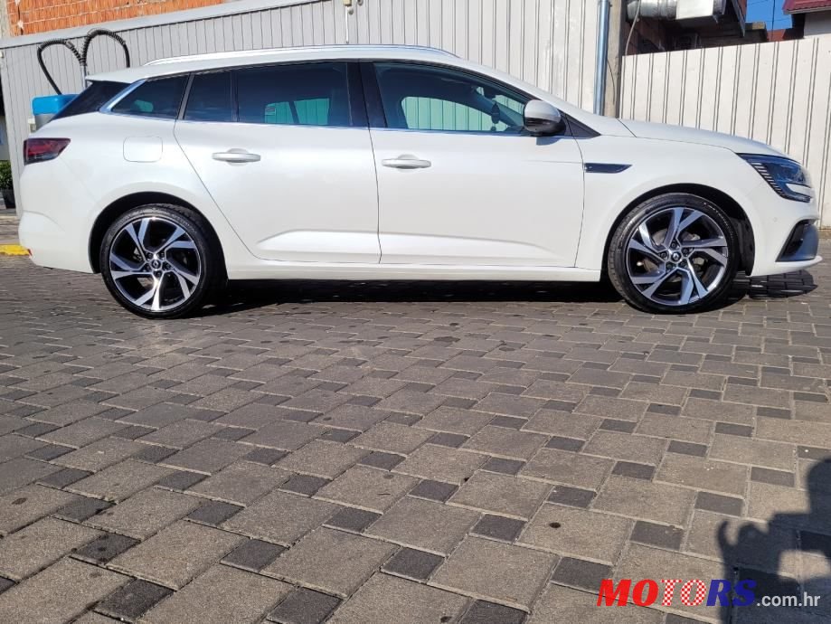 2021' Renault Megane Grandtour 1.5 Dci photo #6
