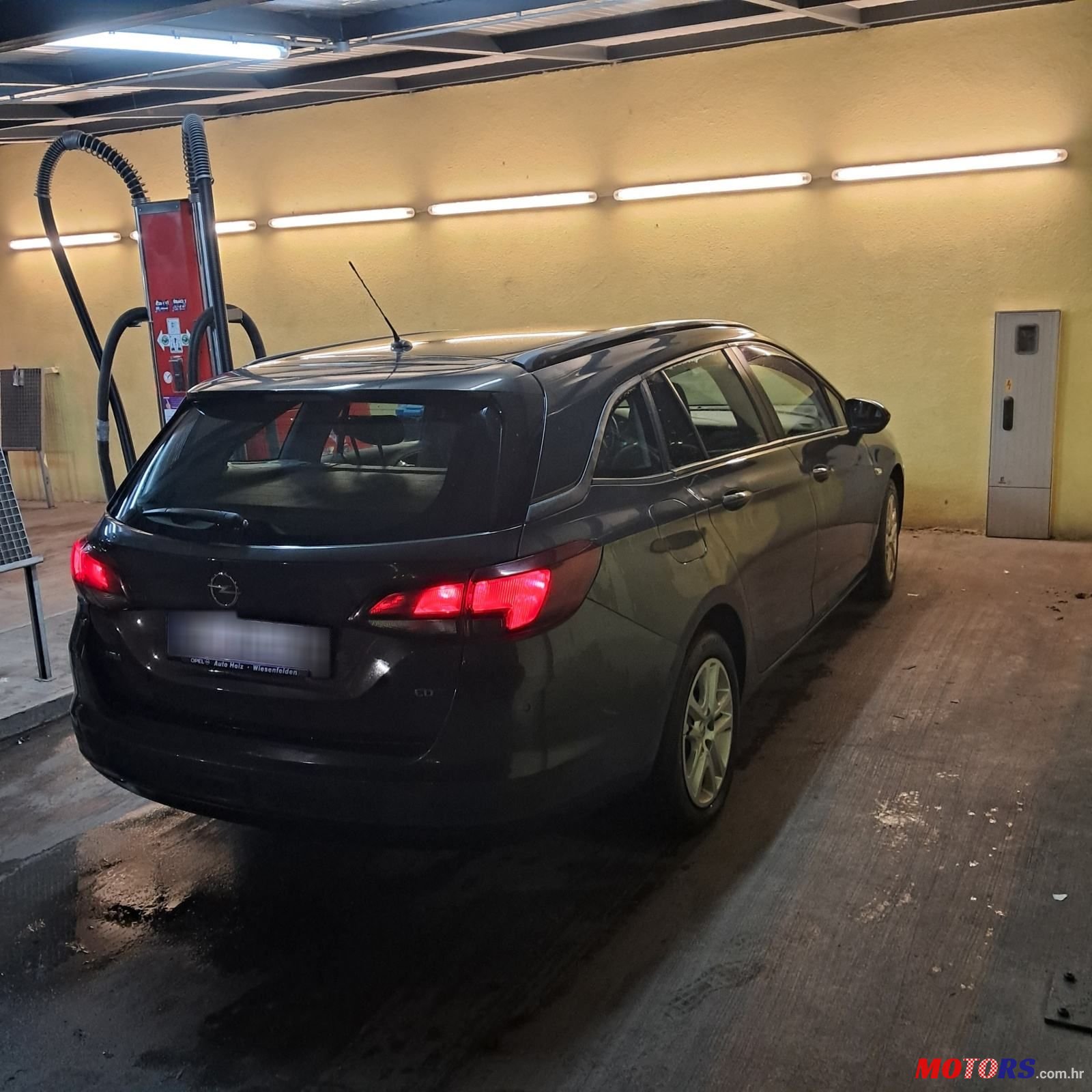 2016' Opel Astra 1.6 Cdti photo #4