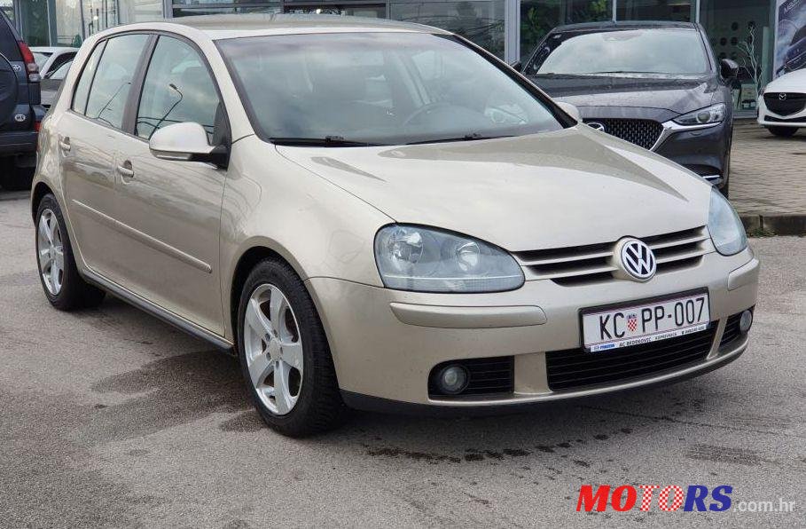 2004' Volkswagen Golf V 1,9 Tdi photo #1