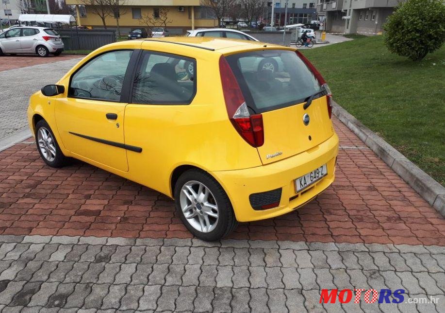 2004' Fiat Punto 1,2 photo #1