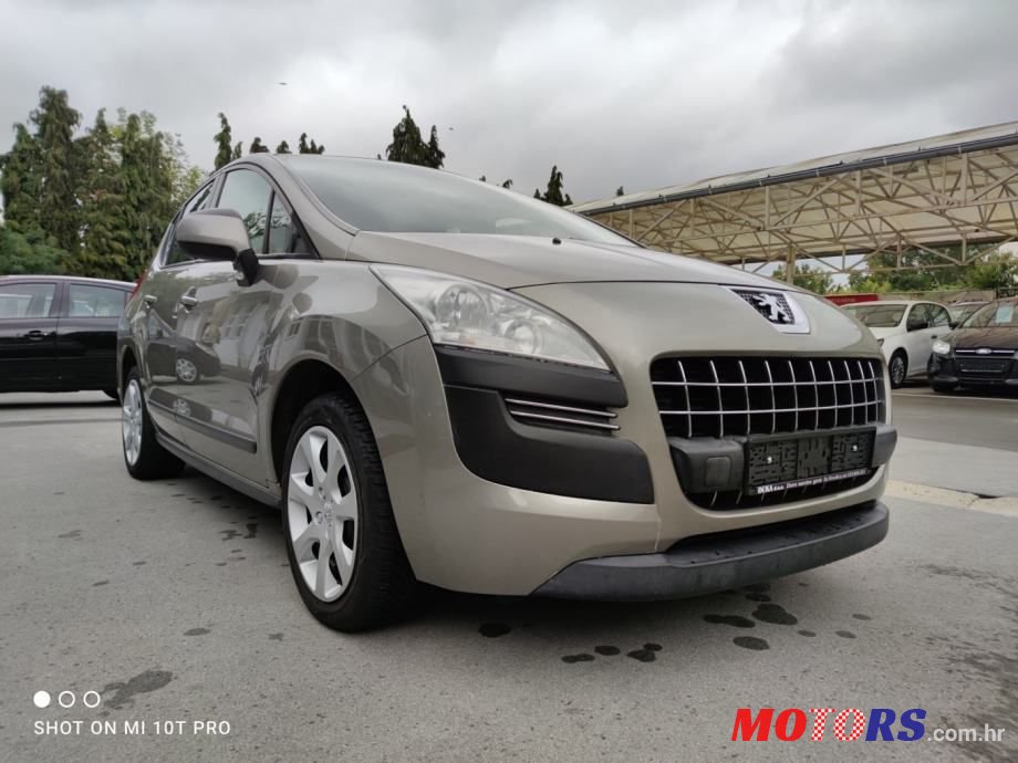 2011' Peugeot 3008 photo #3