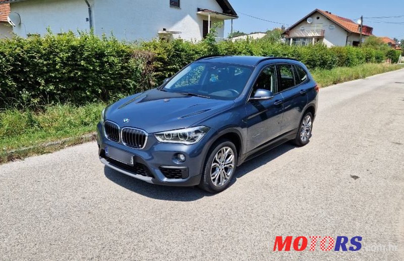 2017' BMW X1 18D photo #1