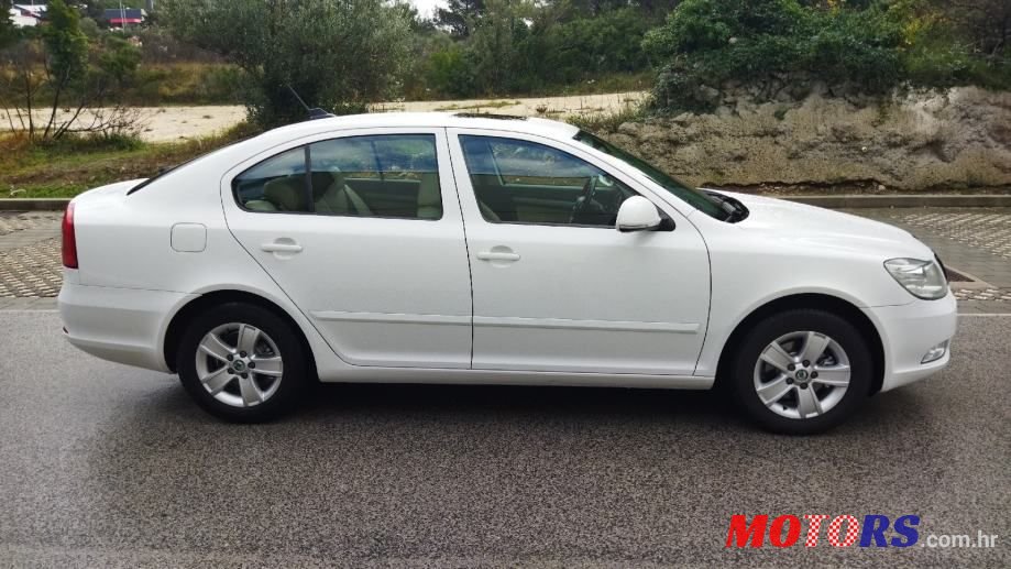 2012' Skoda Octavia photo #5