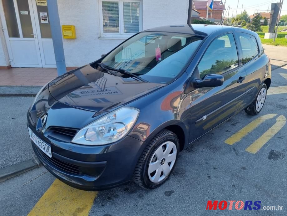 2006' Renault Clio 1,2 photo #2