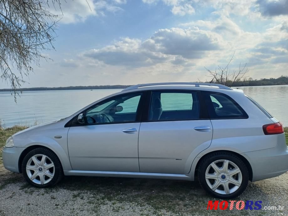 2006' Fiat Croma 1,9 Jtd photo #2