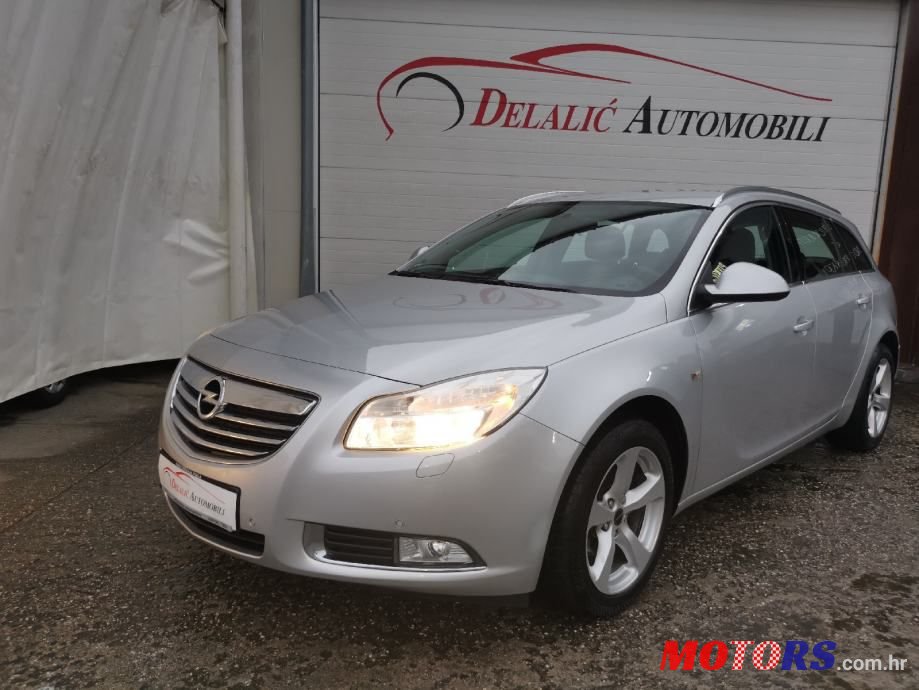 2013' Opel Insignia Karavan photo #1