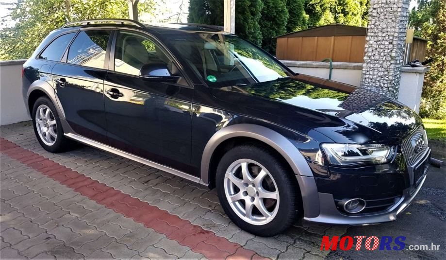 2013' Audi A4 Allroad photo #2