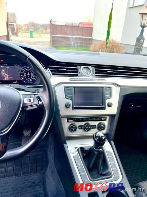 2017' Volkswagen Passat 2,0 Tdi photo #2