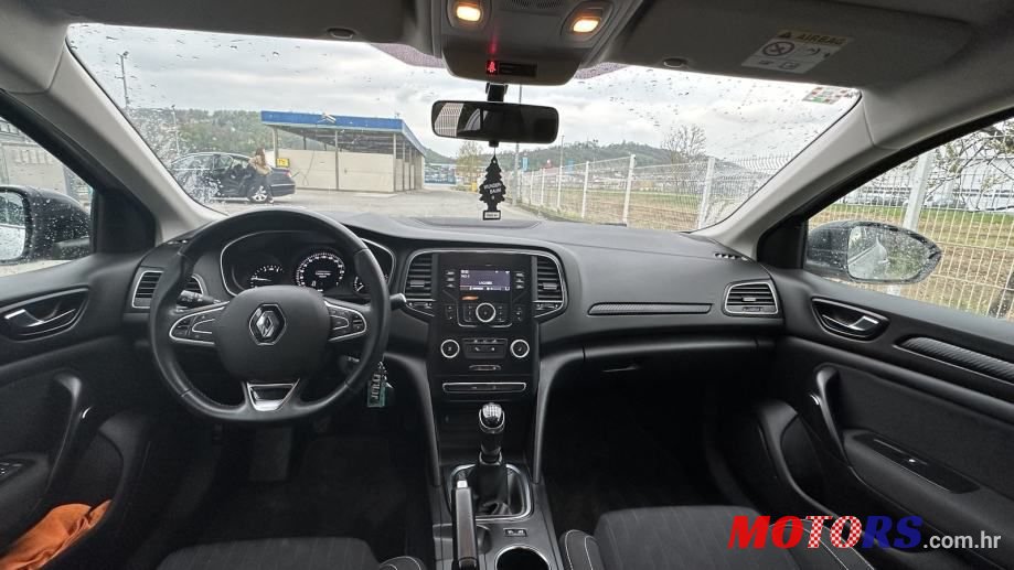 2019' Renault Megane photo #6