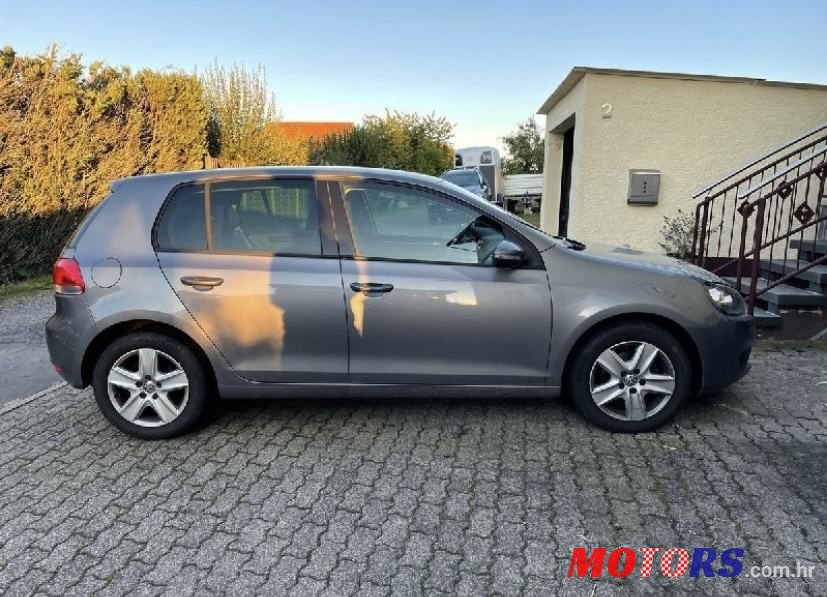 2009' Volkswagen Golf 6 photo #3