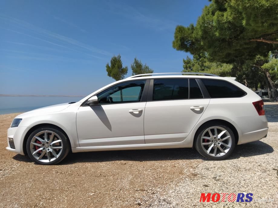 2015' Skoda Octavia Combi photo #6