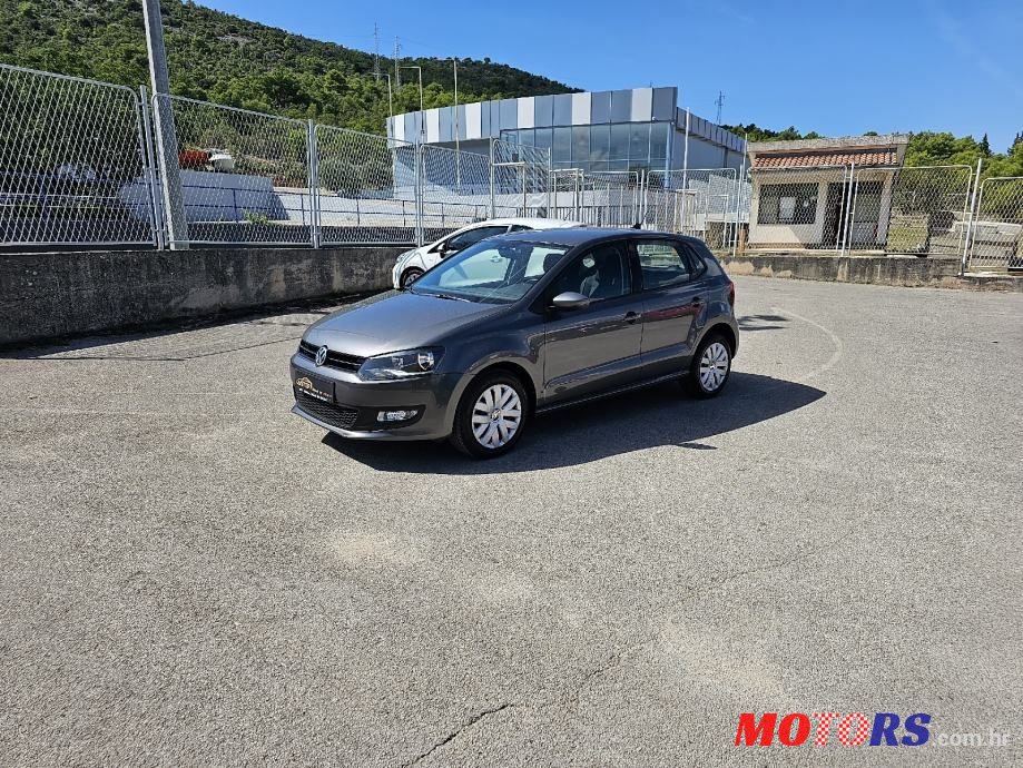 2014' Volkswagen Polo 1,6 Tdi photo #1