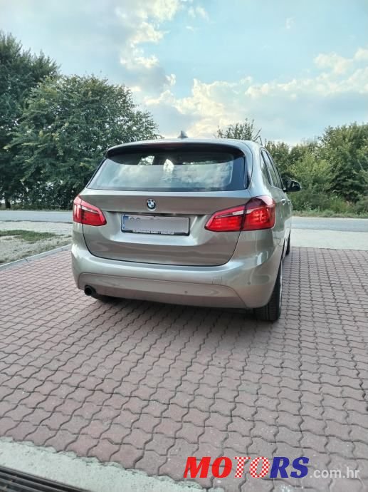 2015' BMW Serija 2 218I photo #2
