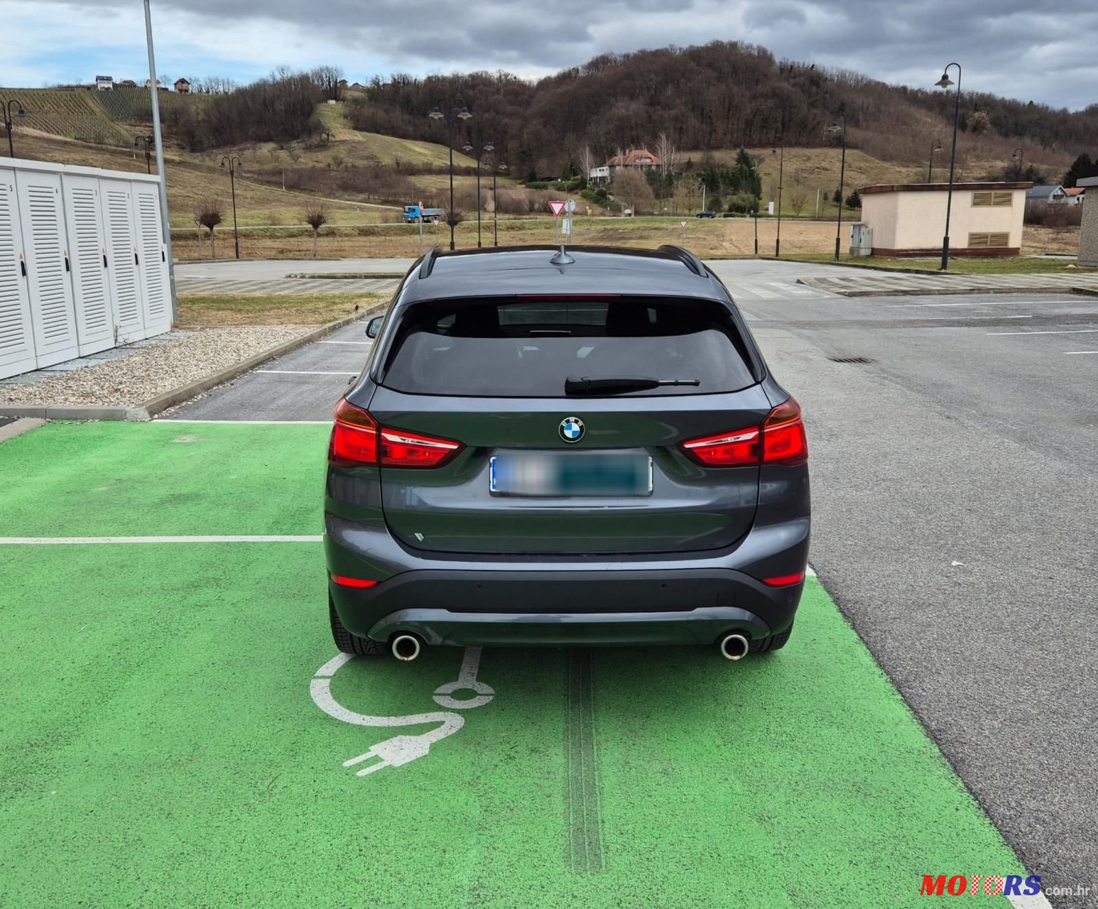 2020' BMW X1 Xdrive18D photo #5