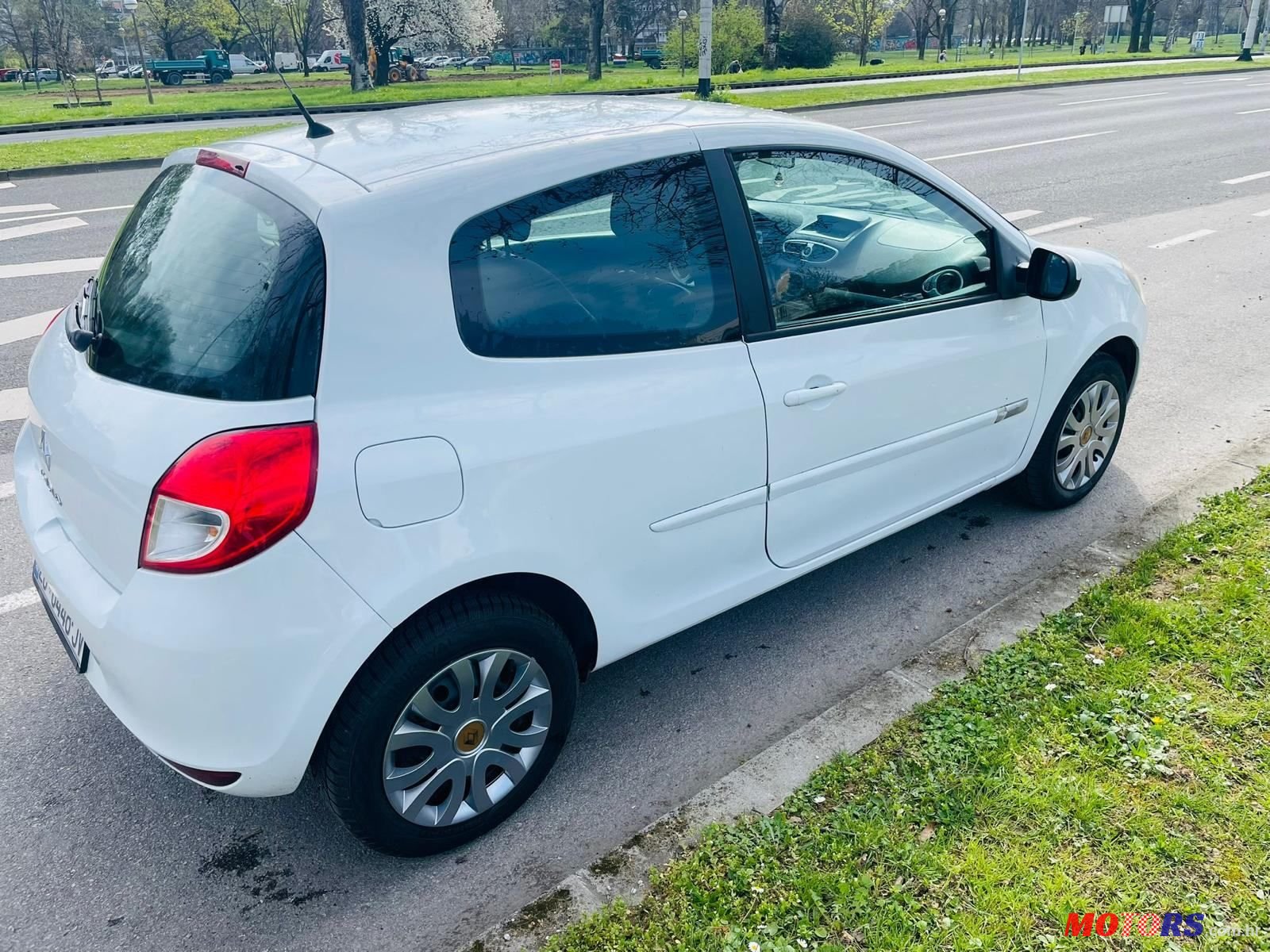 2012' Renault Clio 1,2 photo #6